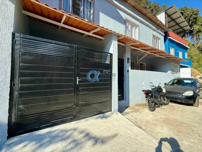 Excelente casa com Garagem - Primeira Locação no Itamarati - Petrópolis/RJ