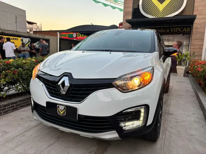 Renault Captur Intense Bose 1.6 16V Flex 5P AUT 2021