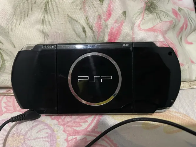 PSP 3000 EM ÓTIMO ESTADO