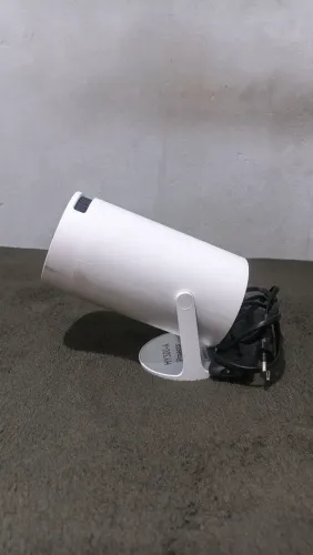 Mini projetor ultra HD 