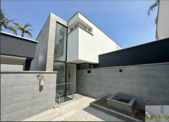 Campo Belo Casa Condomínio 4 Suítes, 4 Vagas, Piscina, 450M² Construção.
