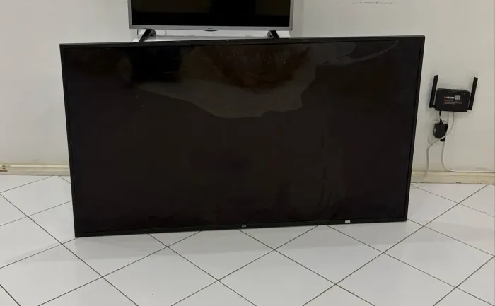 Peças TV LG 65 polegadas com tela quebrada