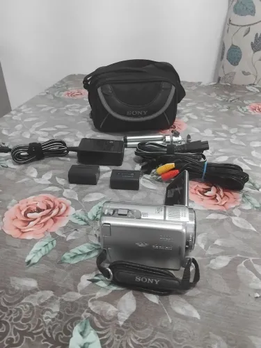 HandCam Sony DCR-SR68  Retirar  em mãos. 