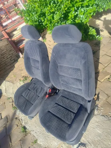 Jogo de Bancos Volkswagen Golf Sapão 2001 ? Tecido Higienizado