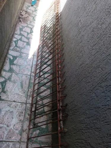 CERCA FERRO PARA MUROS