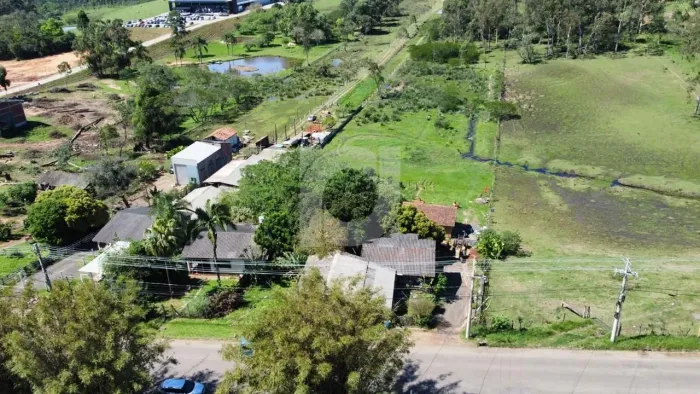 Chácara com 3 dormitórios à venda, 20000 m² por R$ 1.279.000,00 - Boa Vista - Portão/RS