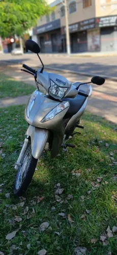 ? HONDA BIZ 110i 2023 - CINZA | EXCELENTE ESTADO