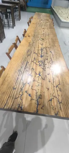 Mesa rustica