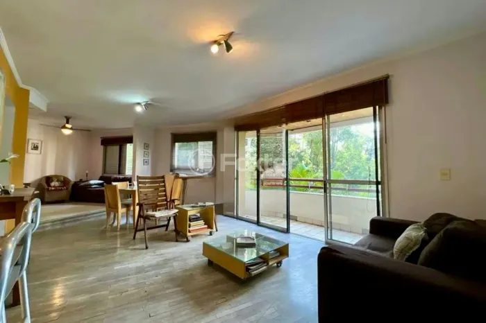 Apartamento à venda Rua Marie Nader Calfat, Jardim Ampliação - São Paulo