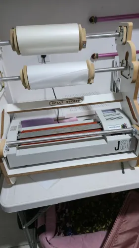 Laminadora JST com suporte de Bopp