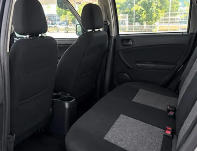 Ford Fiesta 1.0 8V Flex/class 1.0 8V Flex 5P 2011