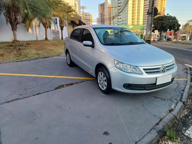 Volkswagen Voyage 1.0/1.0 City MI Total Flex 8V 4P 2011