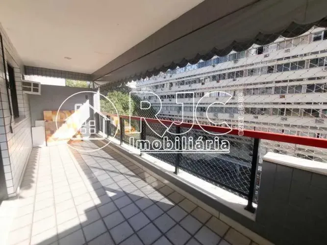 Apartamento : / Residencial / Tijuca
