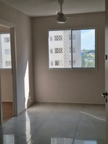 Apartamento para venda possui 35 metros quadrados com 2 quartos