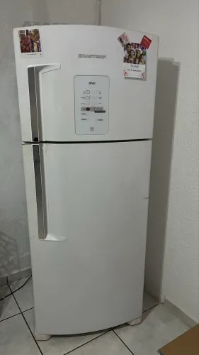 Geladeira Semi nova