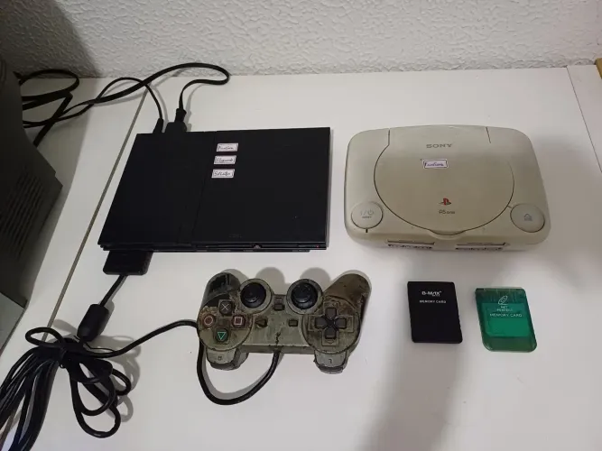 Playstation 1 + 2 (Leia a descrição)