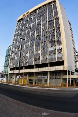 Sala Comercial à Venda  Edifício Oviêdo Teixeira