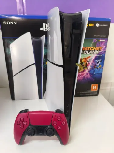 PS5 slim na caixa Playstation 5