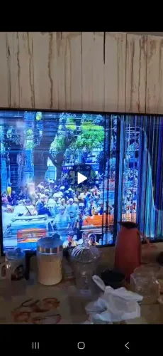 Vendo uma TV 50 polegadas LG com defeito