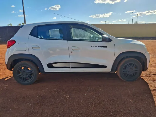 Renault Kwid Intense 1.0 Flex 12V 5P Mec. 2019