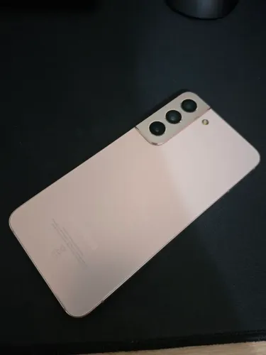 Samsung S22