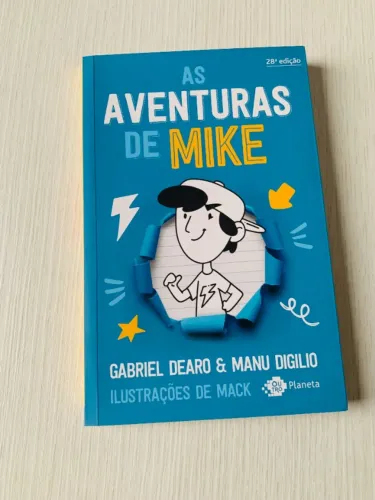 Livro As Aventuras de Mike capa mole