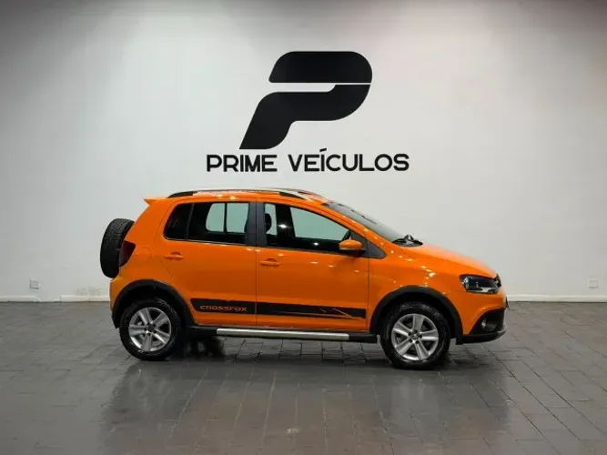 Volkswagen Crossfox 1.6 MI Total Flex 8V 5P 2011