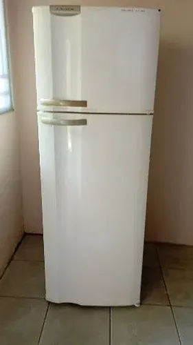 Geladeira Electrolux dúplex