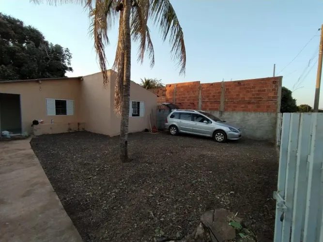 Casa Selvíria (Véstia)
