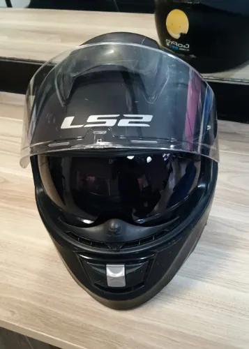 Capacete LS2 Vector Evo em ótimo estado 