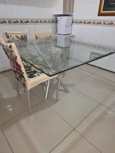 Mesa de Vidro