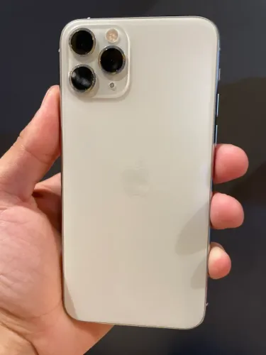 IPHONE 11 PRO