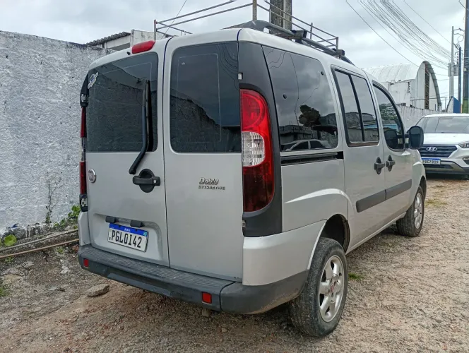 Fiat Doblo Attractive 1.4 Fire Flex 8V 5P 2013