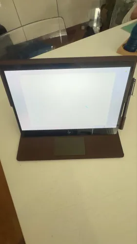 LAPTOP HP Folio