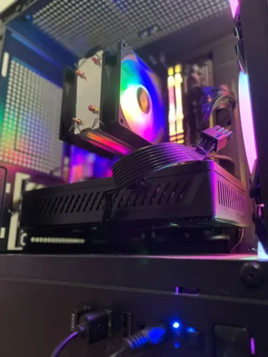 PC Gamer Ryzen 5 5600 e RX 580 8gb