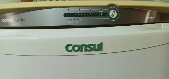 Geladeira Consul Facilite Frost Free 