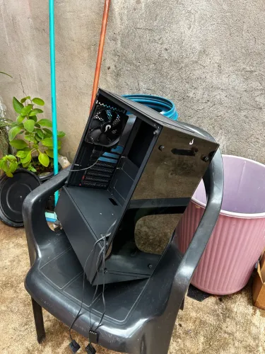 Gabinete Gamer Glass 06x + 4 Fans