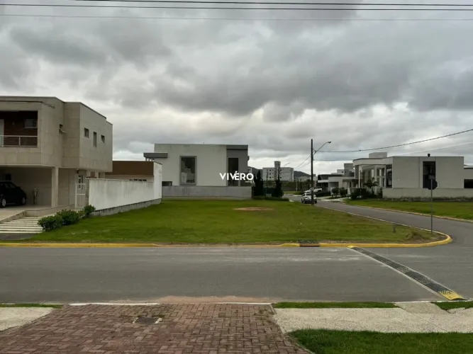 Terreno no Condomínio Caledônia Private Village em Camboriú