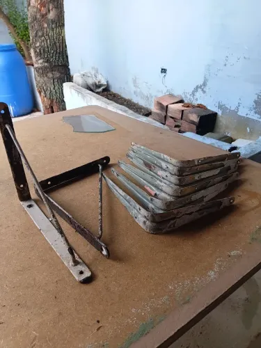 Cantoneira de ferro