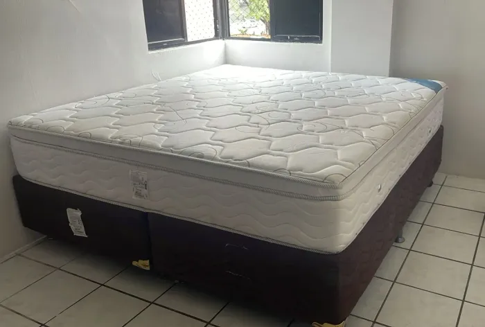 Cama King size Ortobom Freedom