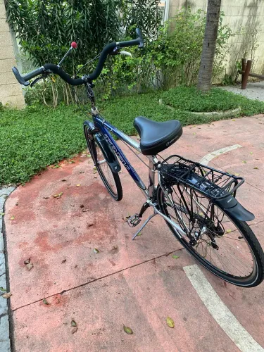 Trek 7300