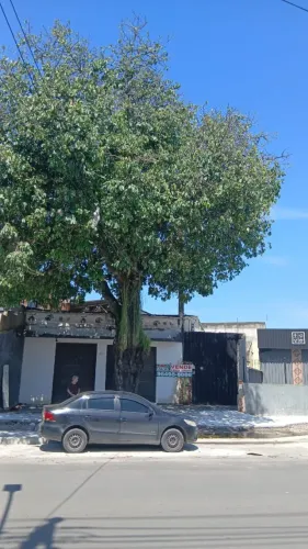 LOJA COM DUAS CASA EM CAMPO GRANDE, RJ COM 300M².