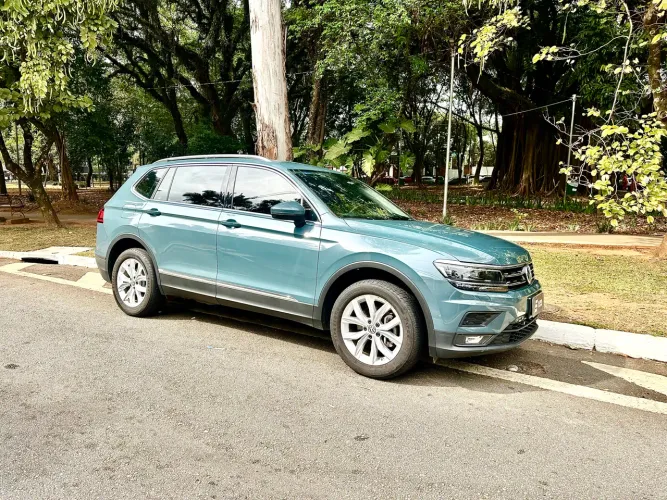 Volkswagen Tiguan Allspac Comf 250 TSI 1.4 Flex 2019