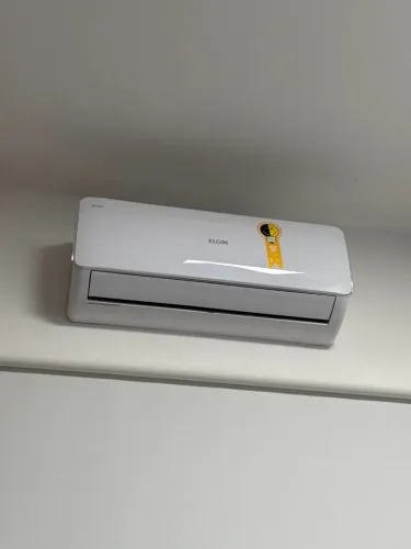 Ar Condicionado Split Elgin Seminovo - 12.000 BTU - 220v