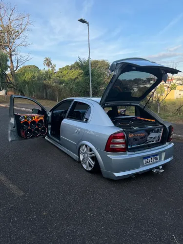 Chevrolet Astra Advantage 2.0 MPFI 8V Flexpower 5P 2011