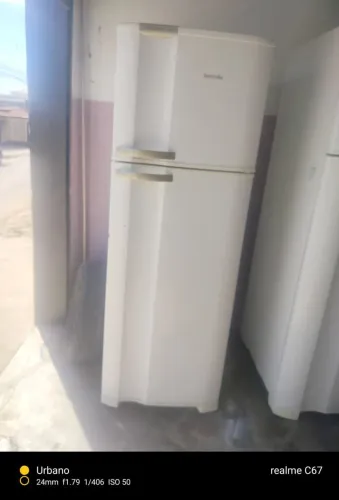 Geladeira Electroluxs modelo fros free ótimo estado funciona perfeitamente