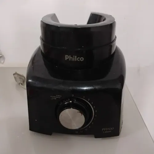 Liquidificador Philco PH900 1200W Preto (Com Defeito nas Velocidades Iniciais)