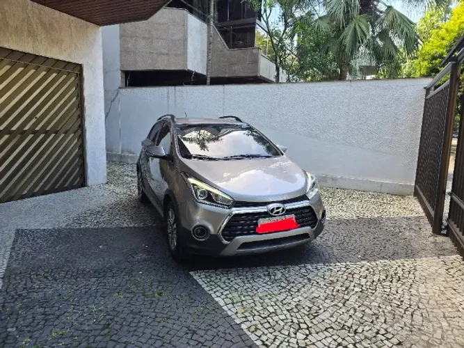 Hyundai HB20X Premium 1.6 Flex 16V Aut. 2017
