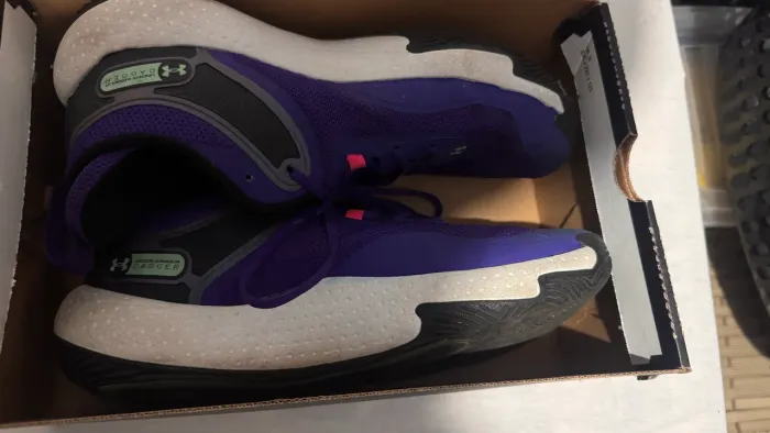 TÊNIS UNDER ARMOUR ORIGINAL