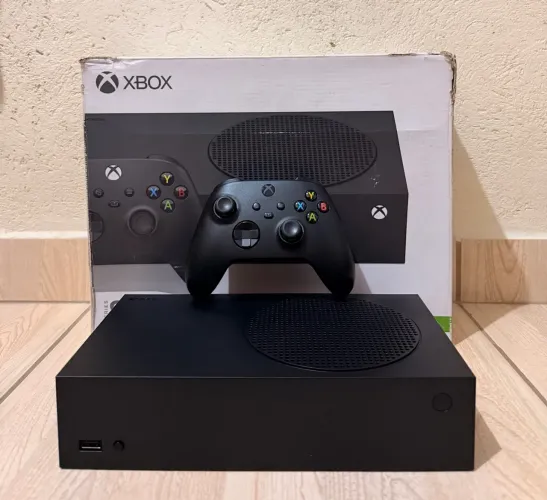 Xbox series s 1TB carbon black com caixa completo